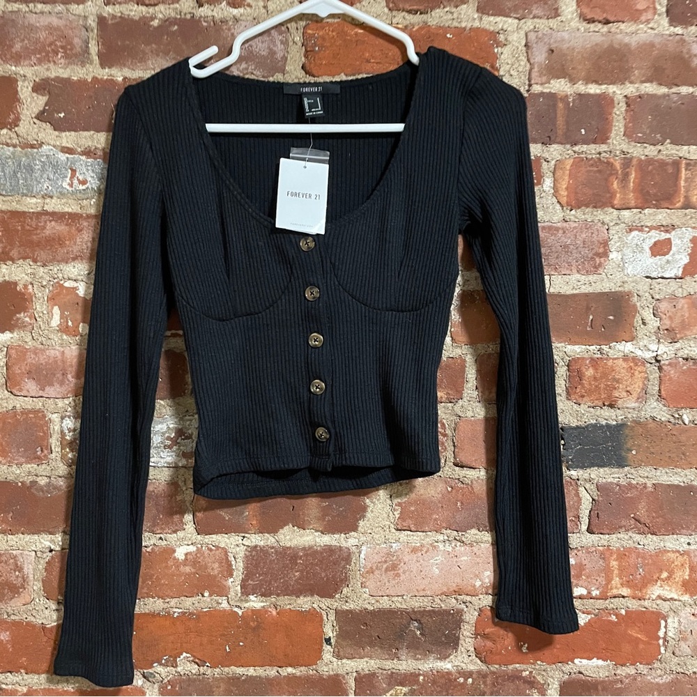 Forever 21 Black ribbed button down front long sleeve top size small NEW
